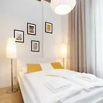 Arianska By Renters Prestige