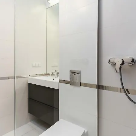 Apartment Arianska By Renters Prestige